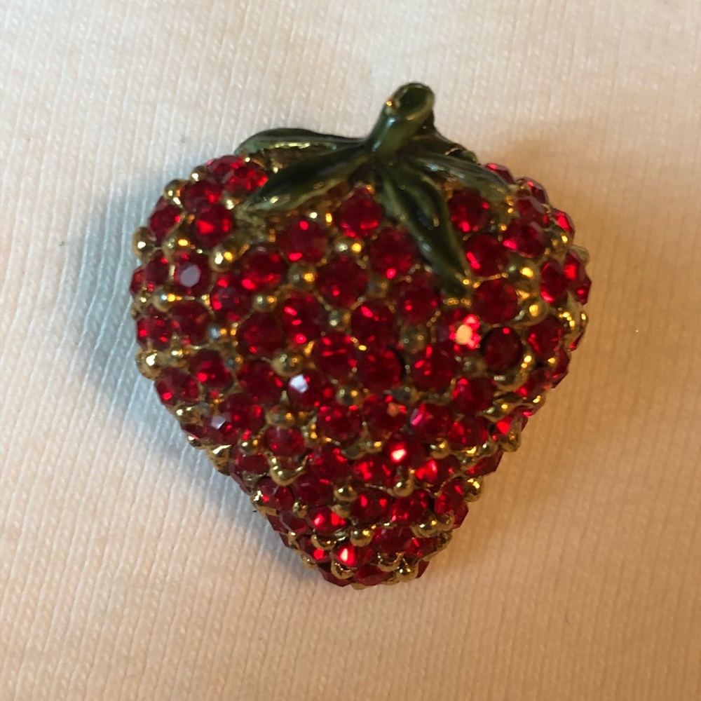 Vintage strawberry Crystal encrusted pin